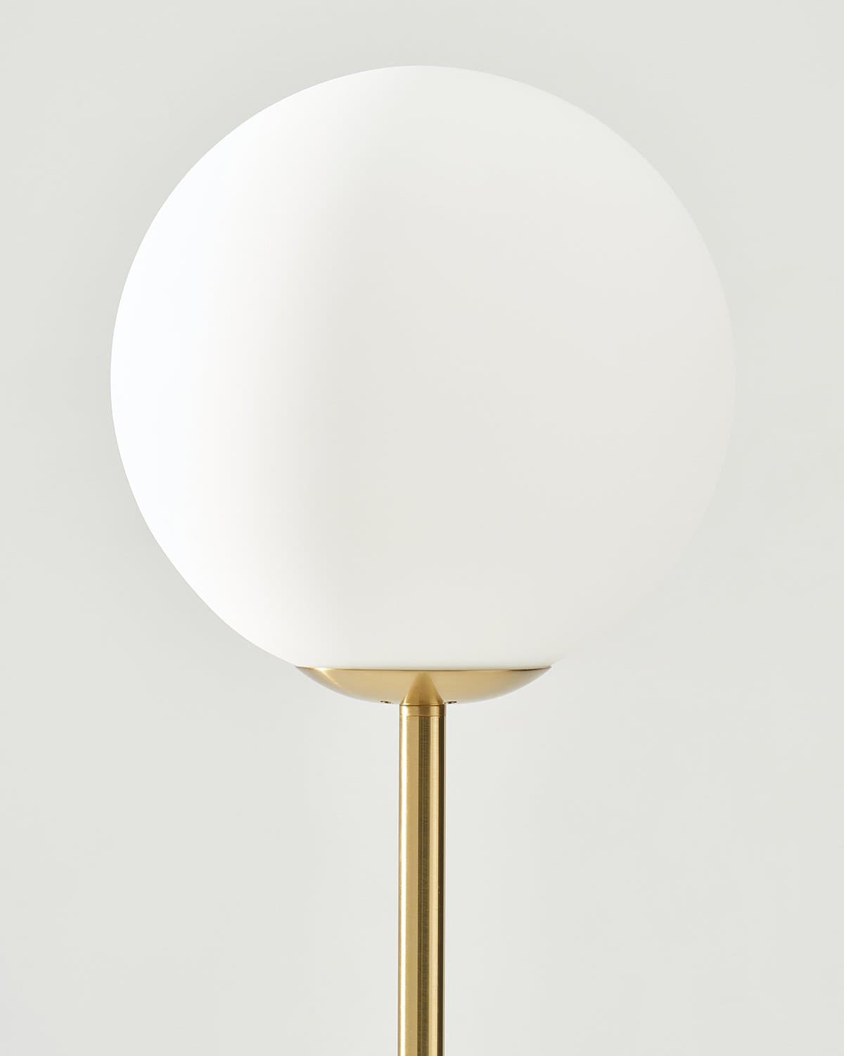 Luna LED Floor Lamp | Ambient Lighting for Your Home