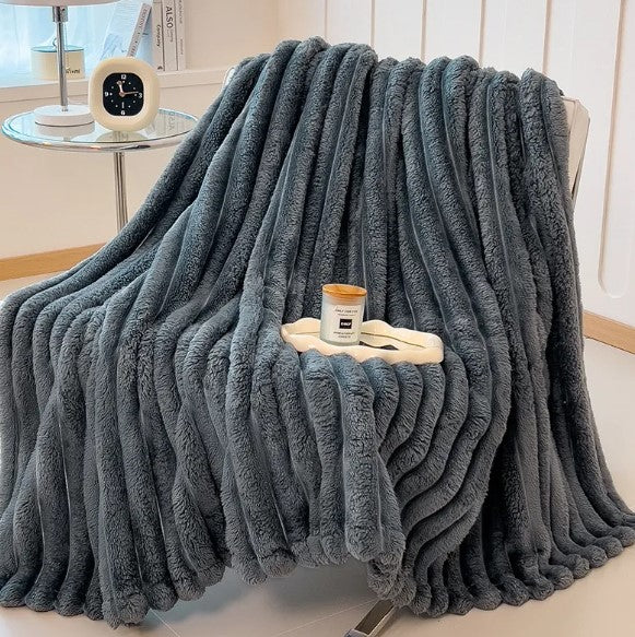 Luxury Velvet Throw Blanket | Soft & Cozy Home Essential